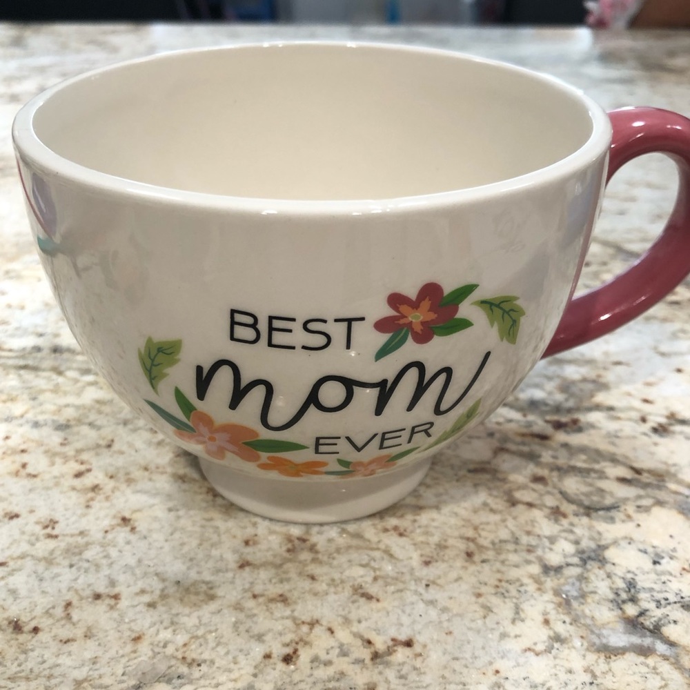 “Best Mom Ever” Coffee Mug